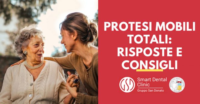 protesi-mobile-totale giovane donna che abbraccia e tiene per mano una signora anziana